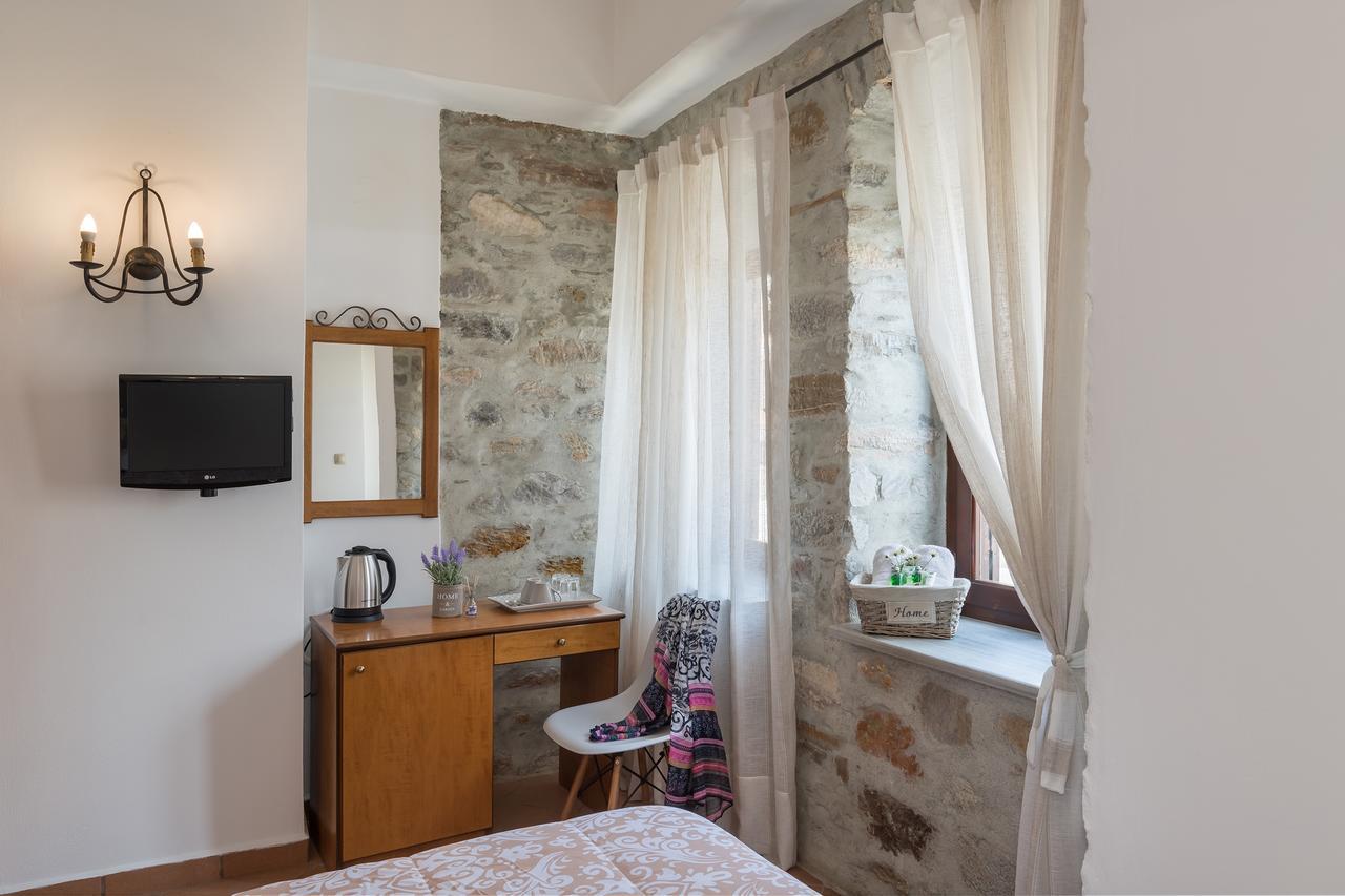 Hotel Iliada Ermoupoli Esterno foto