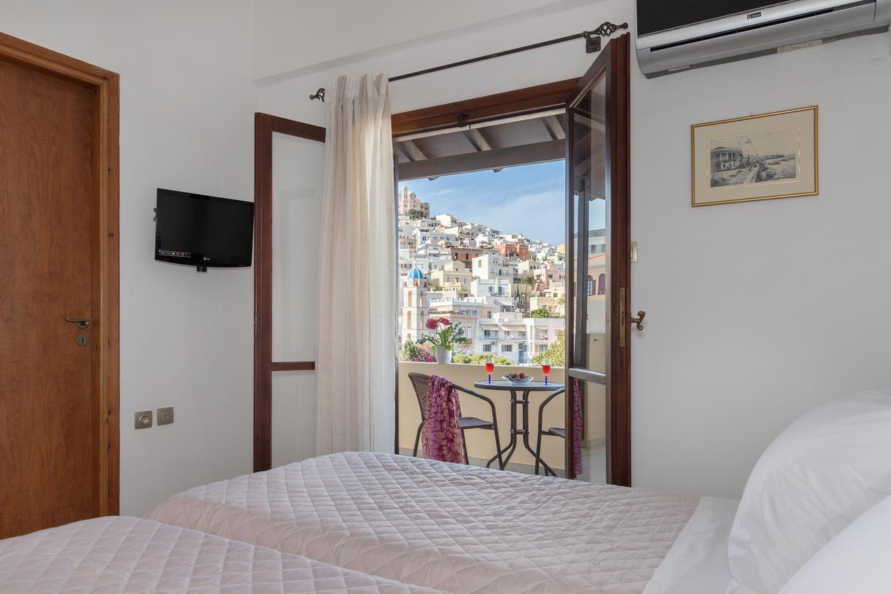 Hotel Iliada Ermoupoli Esterno foto