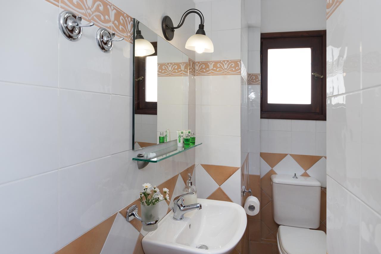 Hotel Iliada Ermoupoli Esterno foto