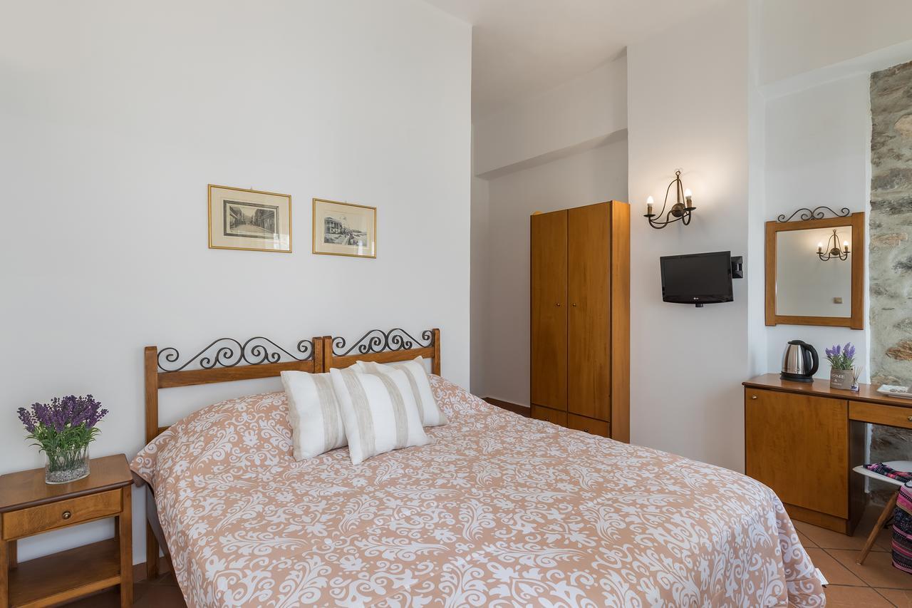 Hotel Iliada Ermoupoli Esterno foto