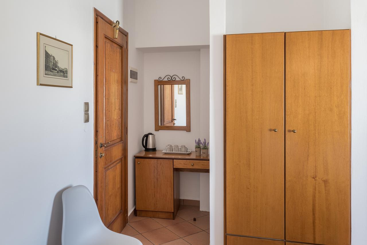 Hotel Iliada Ermoupoli Esterno foto