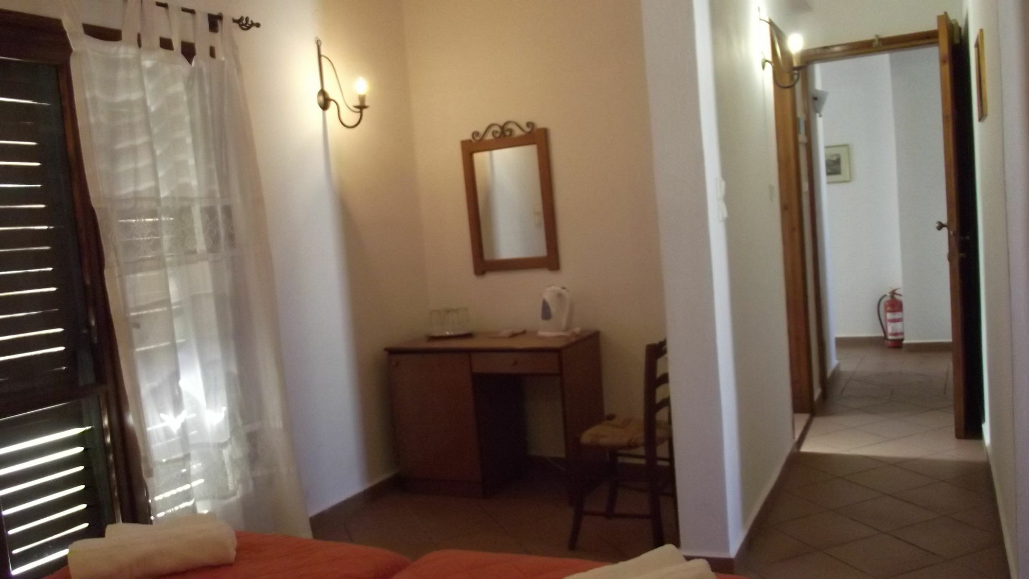 Hotel Iliada Ermoupoli Esterno foto